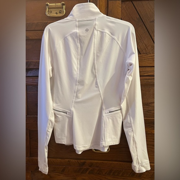 Lululemon White Front Of The Pack Half Zip Pullover Size 4 EUC - Picture 2 of 12